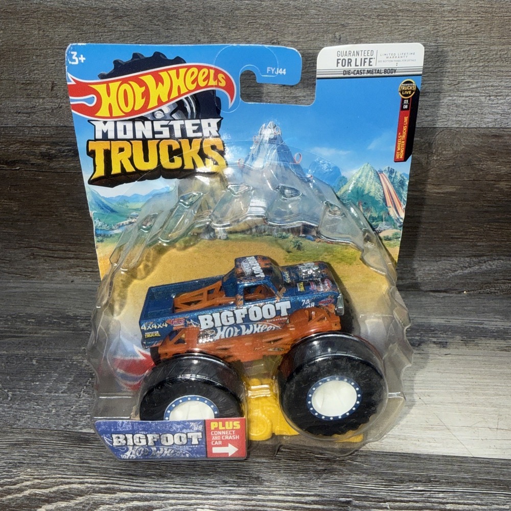 Hot Wheels Monster Trucks Bigfoot 1/64 Truck New in Package